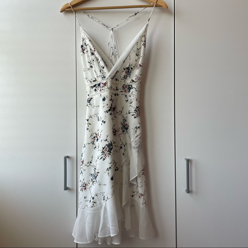 4SI3NNA Floral Dress